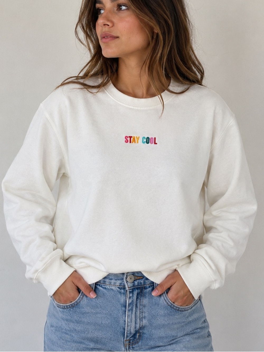 Museum of Ice Cream Stay Cool Embroidered Crewneck Sweatshirt White XL unisex